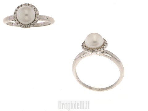 Anello con perla e contorno di zirconi